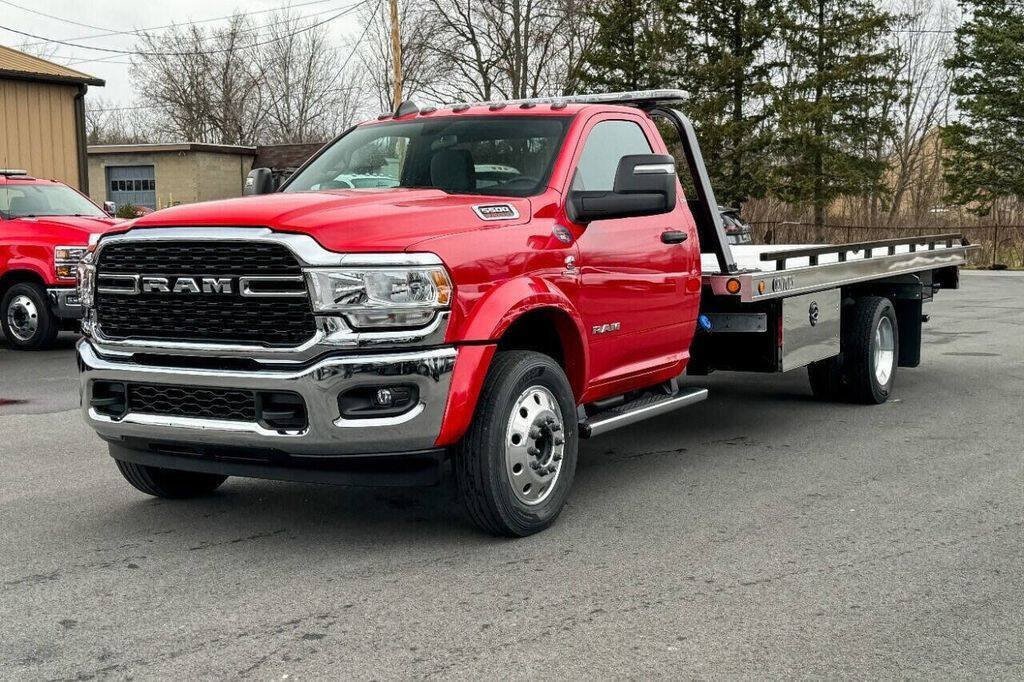 Used 2024 RAM 5500 SLT w/ Quick Order Package 2YG SLT AWD/4WD image 7