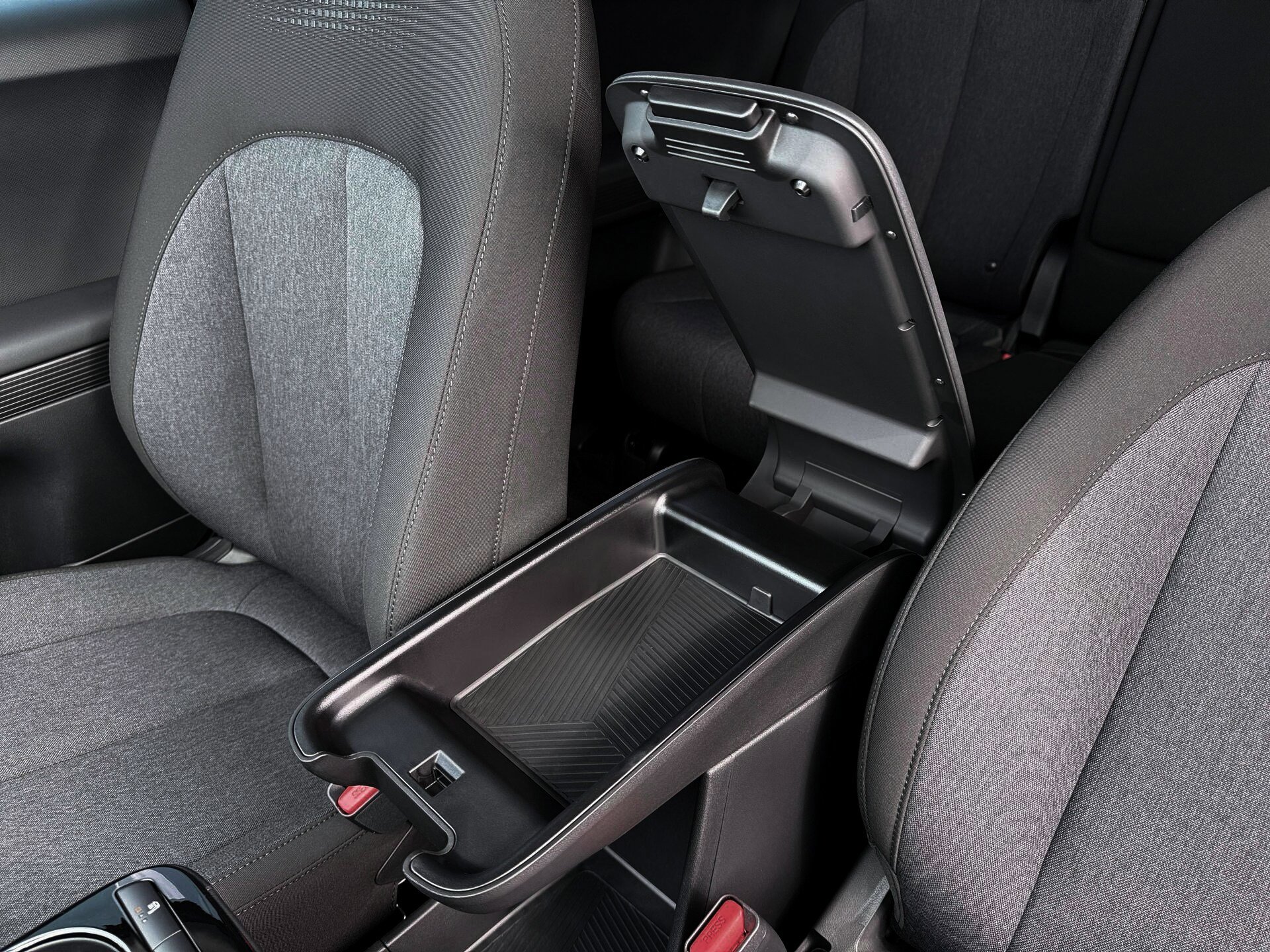 New 2026 Hyundai Ioniq 5 SE RWD image 18