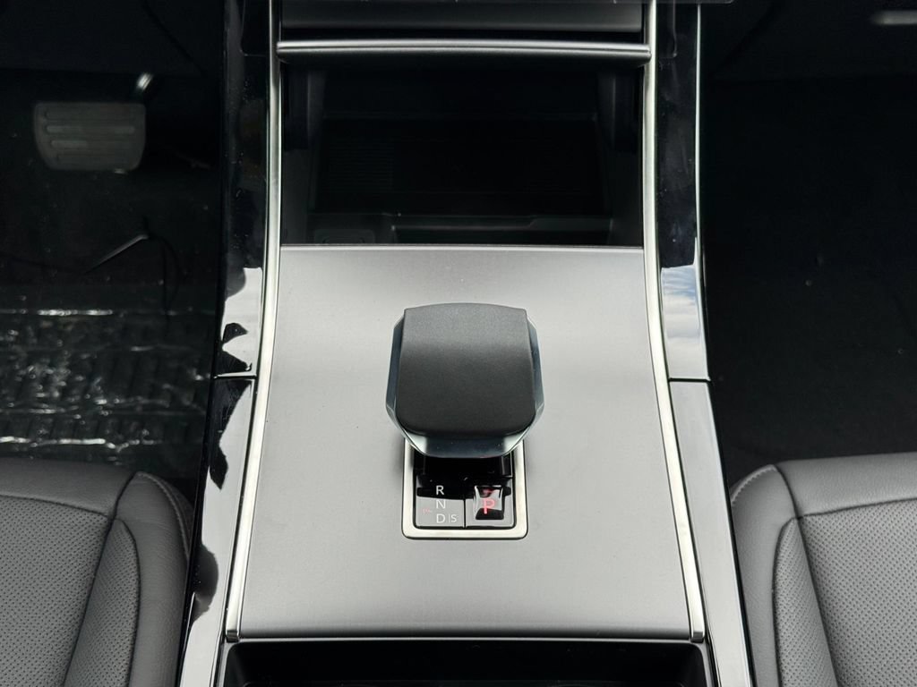 New 2026 Land Rover Range Rover Evoque S AWD/4WD image 14