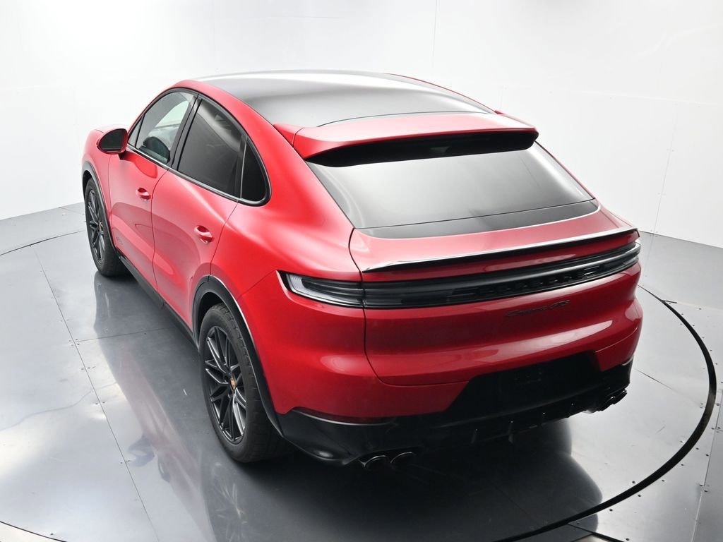 Certified 2026 Porsche Cayenne GTS image 34