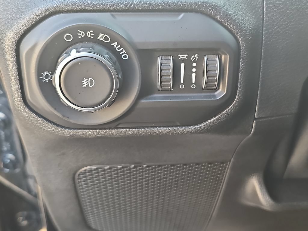 Used 2020 Jeep Wrangler Unlimited Rubicon AWD/4WD image 24