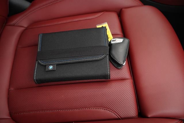 Used 2023 BMW X4 M40i w/ Premium Package image 98