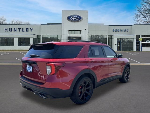 Used 2024 Ford Explorer ST w/ Equipment Group 401A AWD/4WD image 4