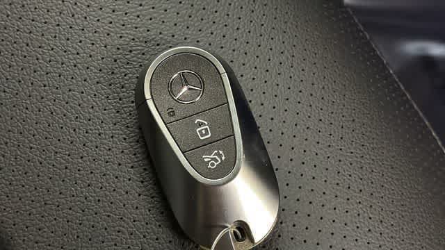 Certified 2026 Mercedes-Benz GLC 300 4MATIC image 37