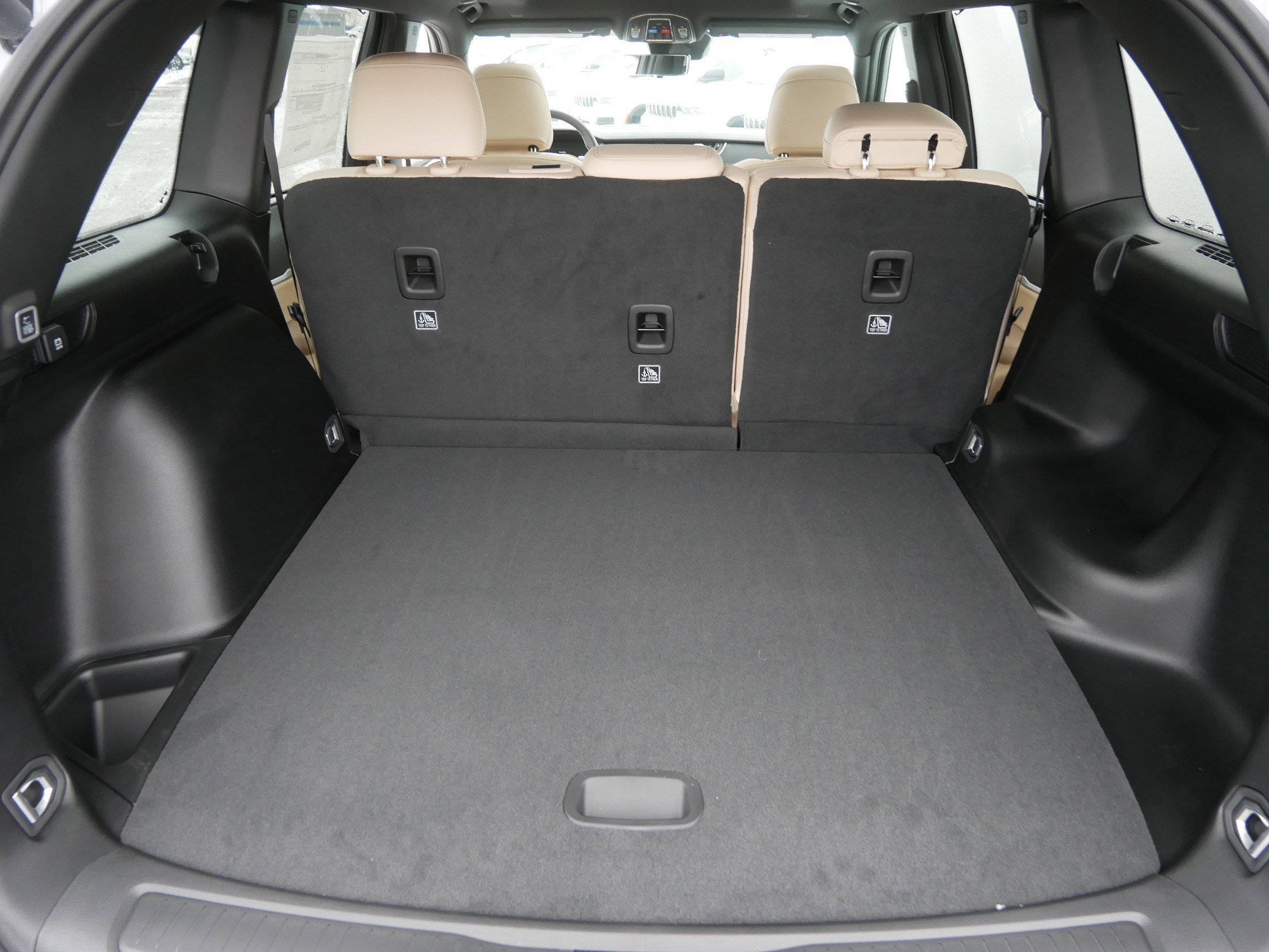 New 2025 Jeep Grand Cherokee Limited w/ Luxury Tech Group II image 4