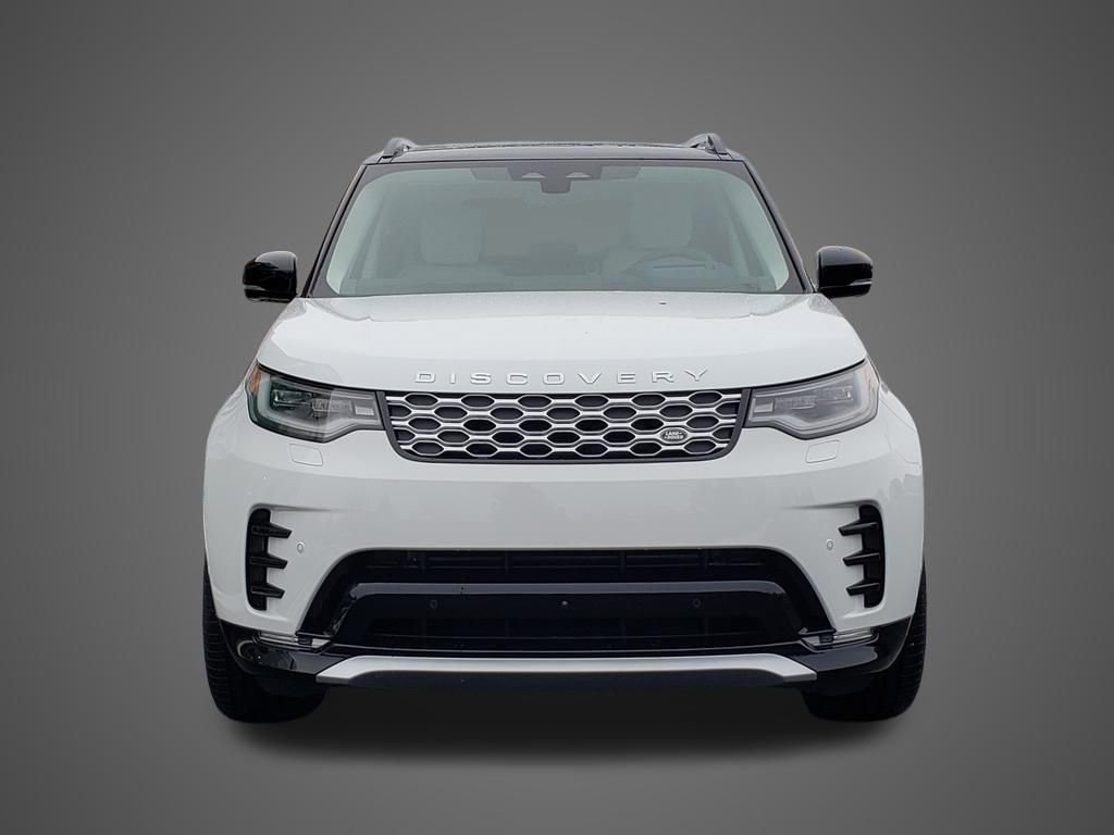 New 2026 Land Rover Discovery Limited Edition image 2