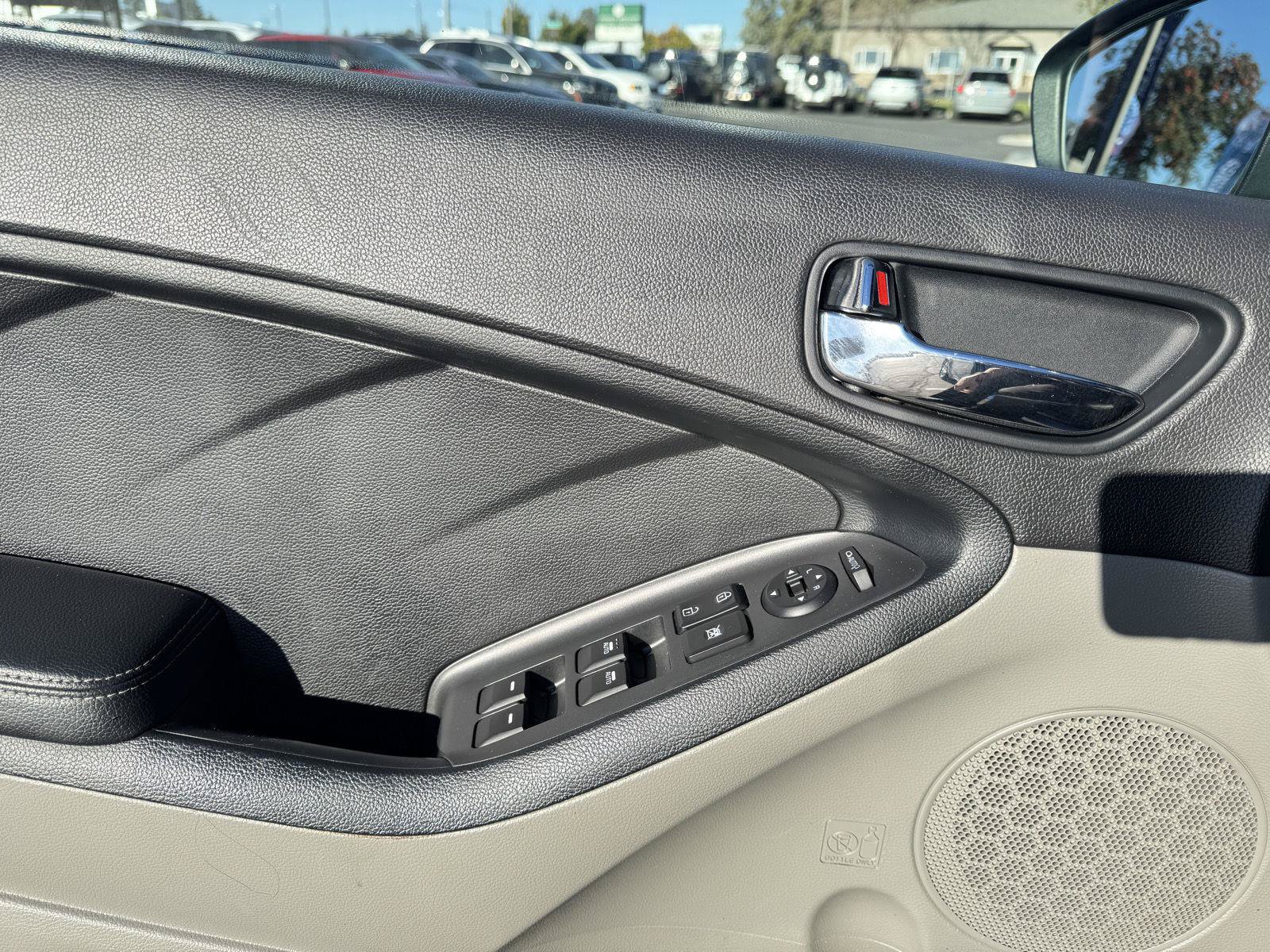 Used 2015 Kia Forte EX FWD image 11