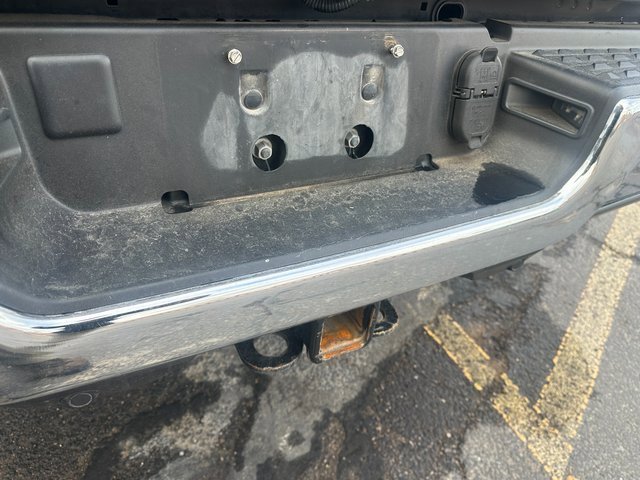 Used 2022 RAM 3500 Laramie image 12