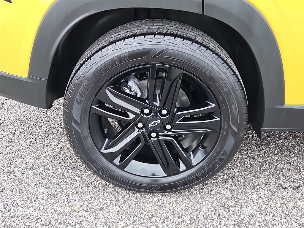 Certified 2025 Chevrolet Trax ACTIV w/ Sunroof Package image 9