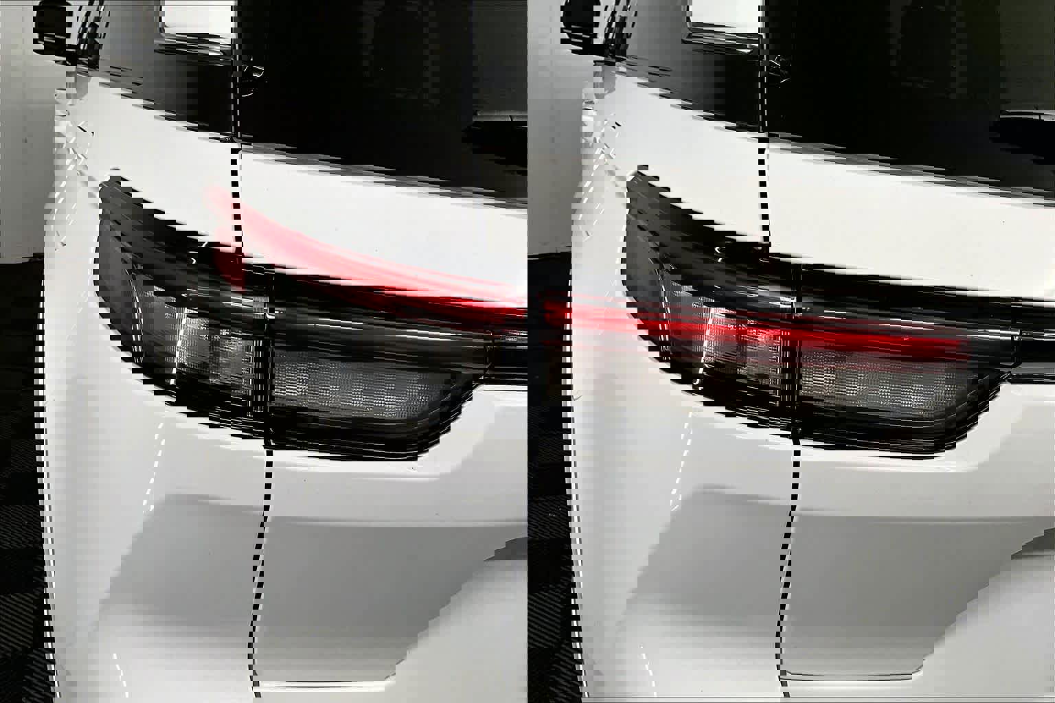 Used 2025 Jeep Grand Cherokee Overland w/ Trailer Tow Package image 27