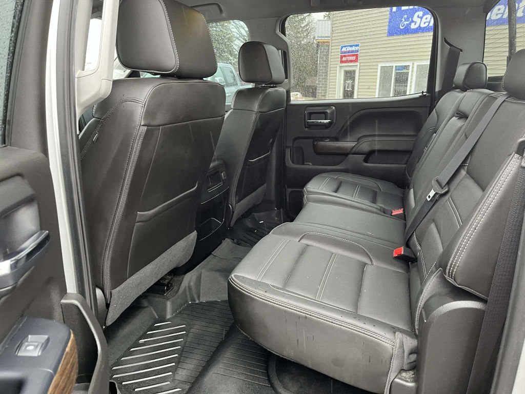 Used 2018 GMC Sierra 3500 Denali w/ Duramax Plus Package image 31