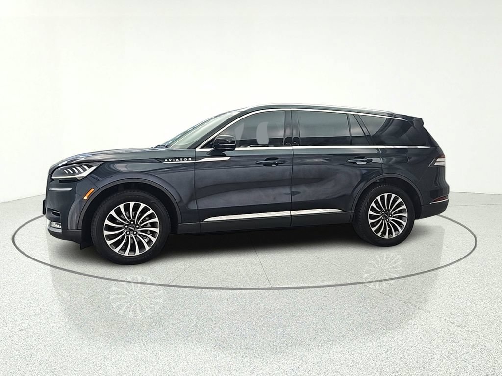 Used 2021 Lincoln Aviator Reserve w/ Elements Package Plus AWD/4WD image 4