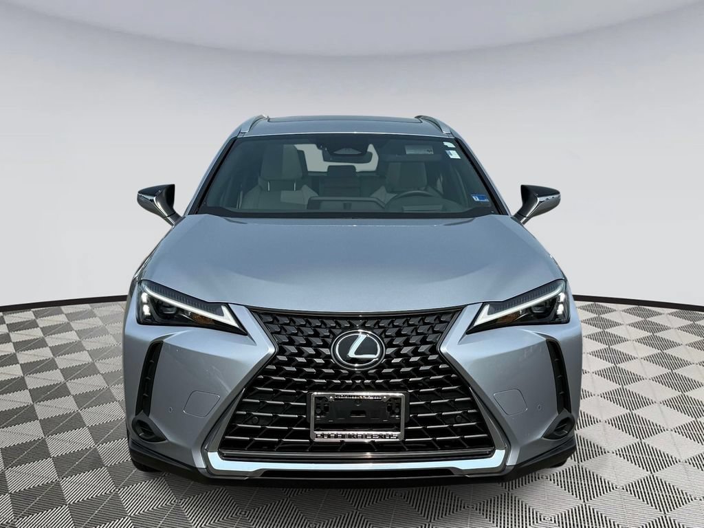 Used 2025 Lexus UX 300h AWD w/ Accessory Package (Z1) image 6