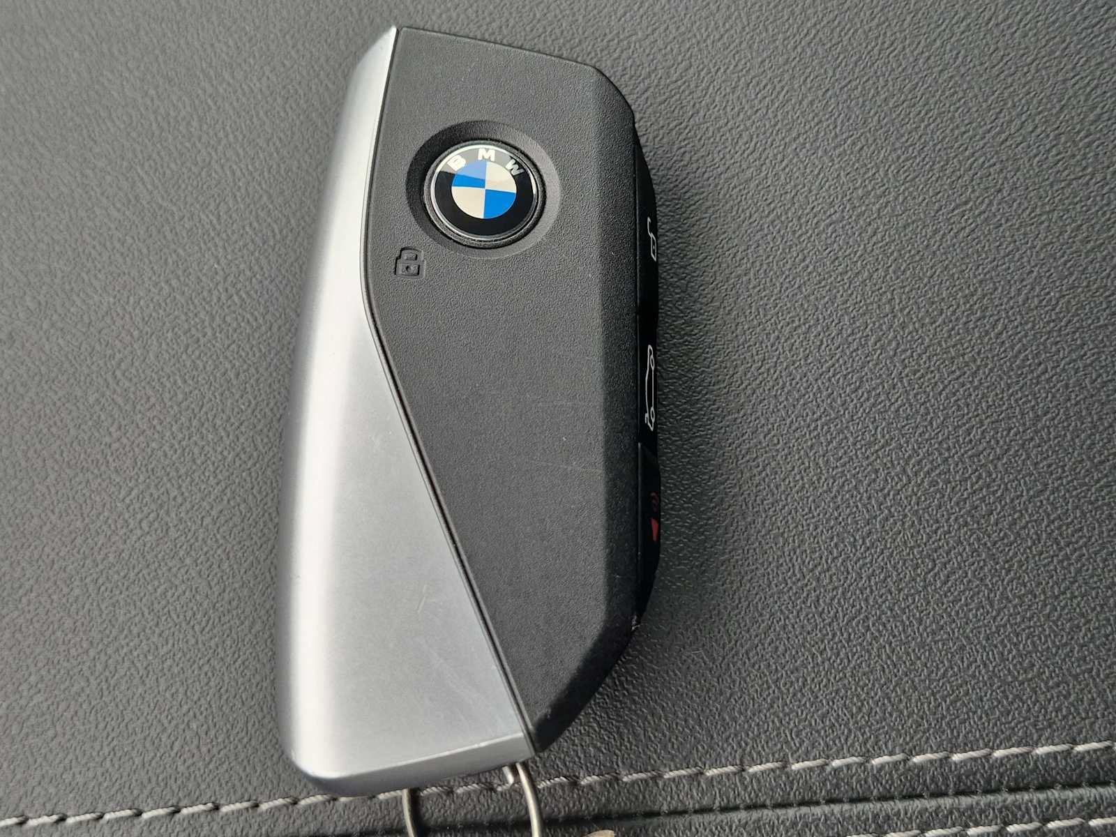Used 2026 BMW X1 xDrive28i AWD/4WD image 36