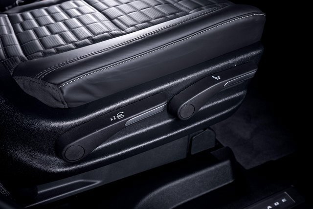 Used 2025 Cadillac Escalade V image 61