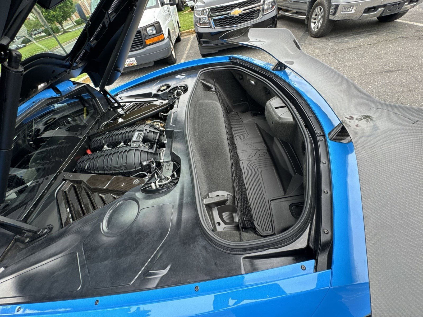 Used 2023 Chevrolet Corvette Z06 w/ Engine Appearance Package RWD image 31