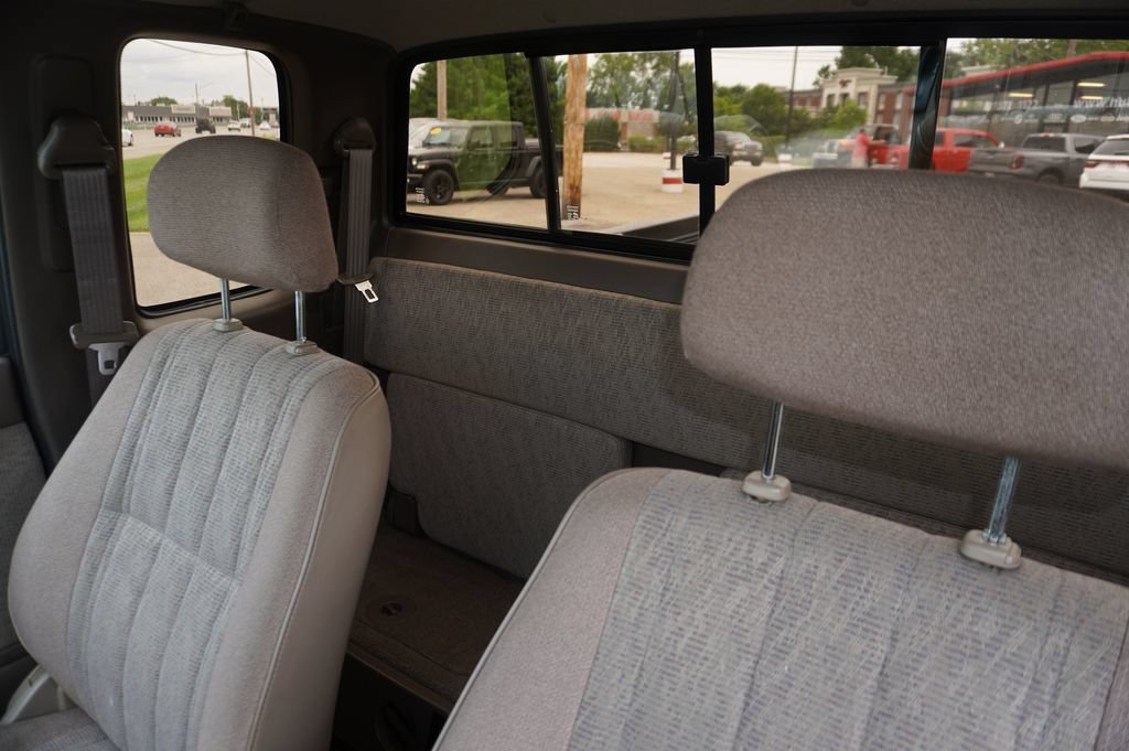 Used 1998 Toyota Tacoma PreRunner RWD image 21