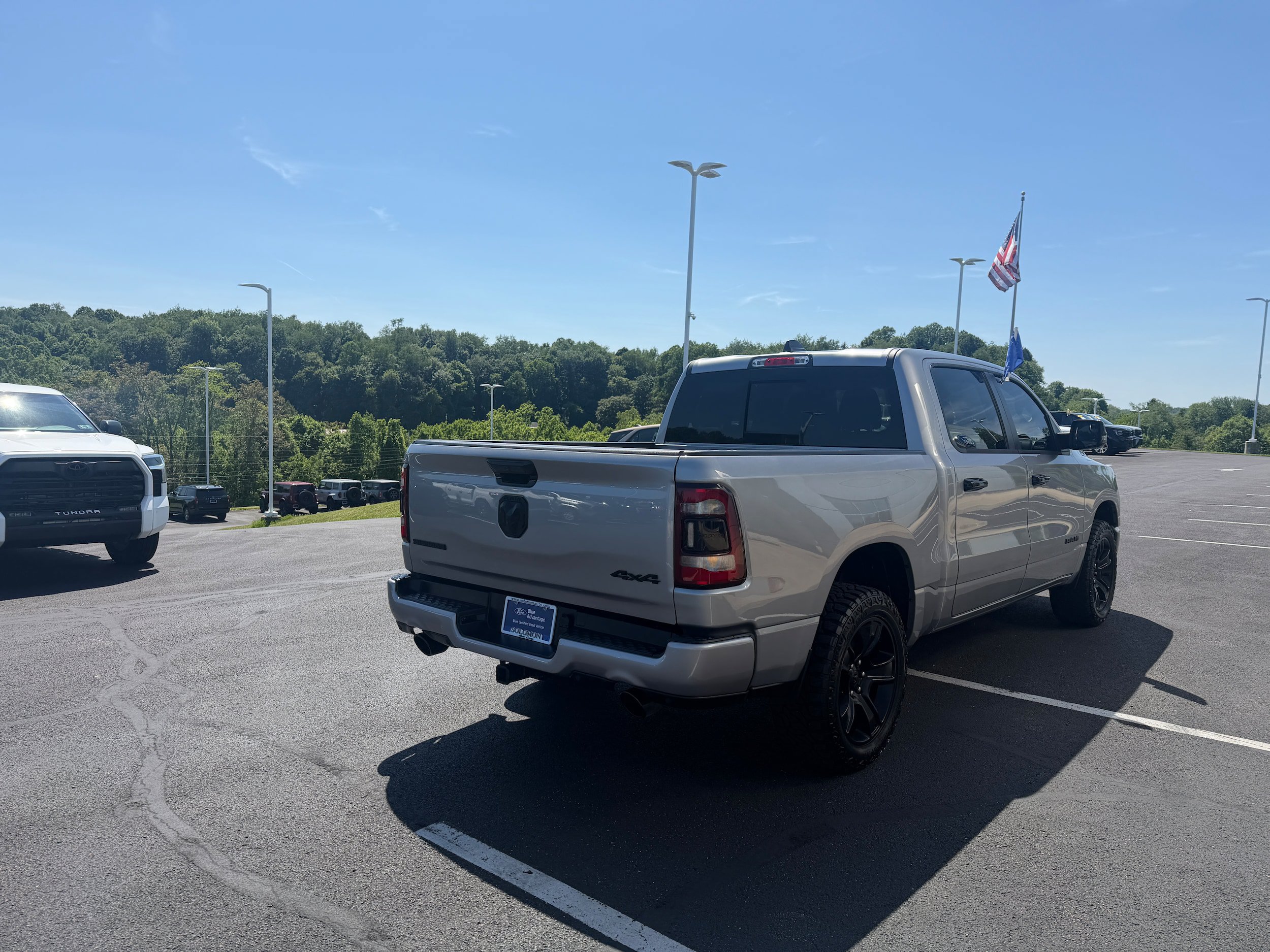 Used 2024 RAM 1500 Big Horn AWD/4WD image 6