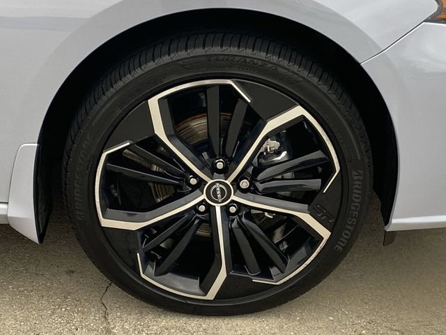 Used 2024 Nissan Altima 2.5 SR image 25