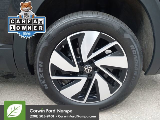 Used 2025 Volkswagen Atlas SE image 31