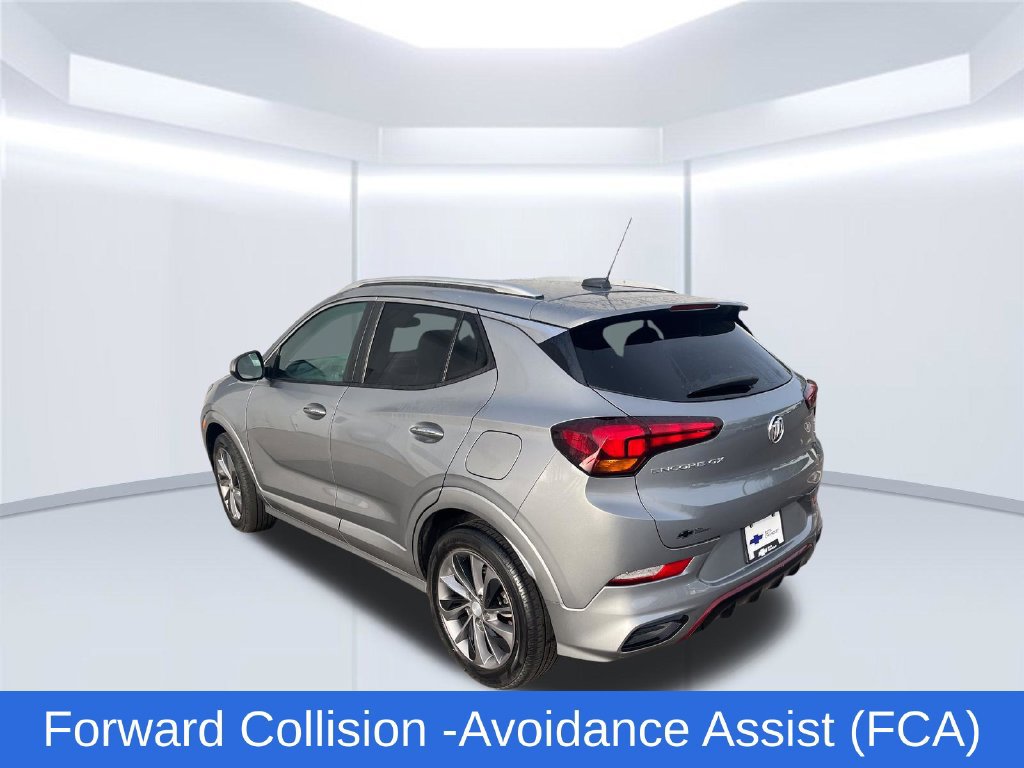 Used 2023 Buick Encore GX Select w/ Sport Touring Package FWD image 3