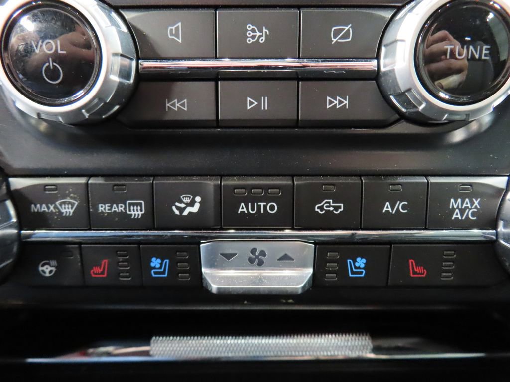 Used 2024 Ford F150 Lariat w/ Tow/Haul Package image 66