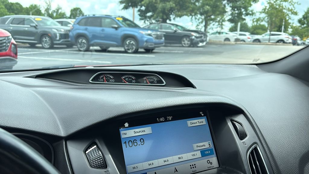 Used 2018 Ford Focus ST w/ Equipment Group 401A FWD image 19