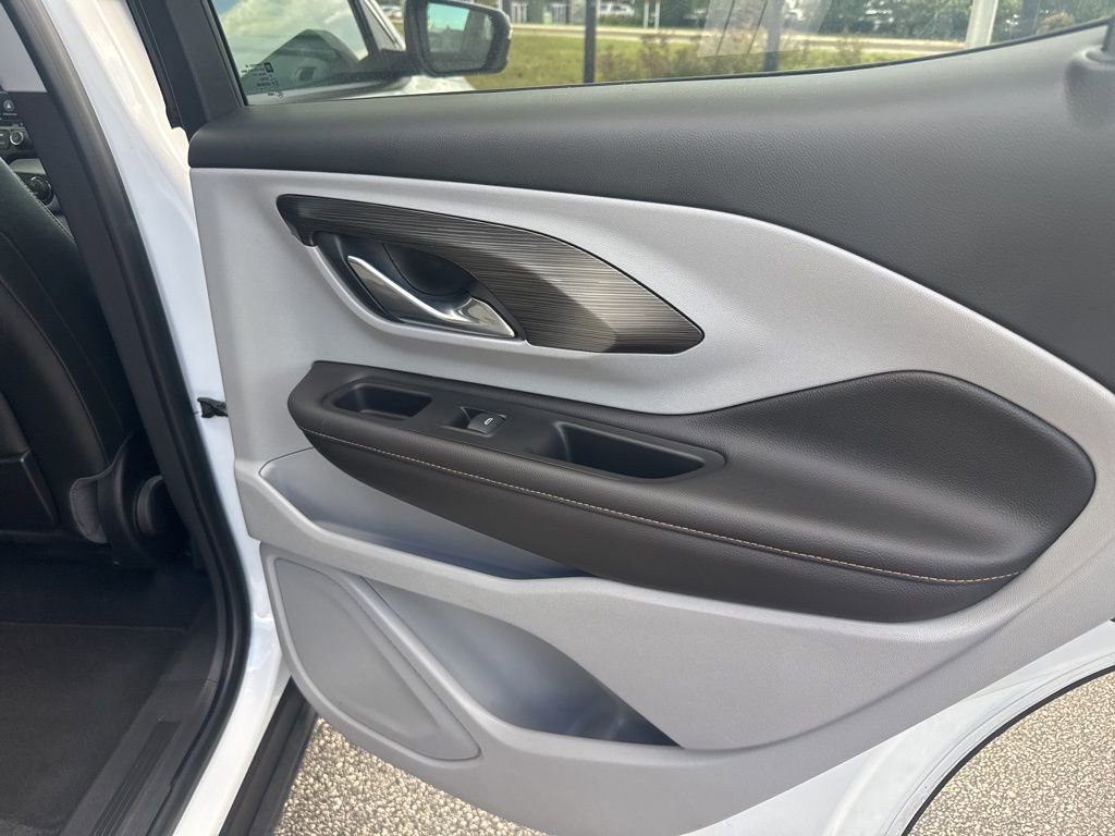 Used 2020 GMC Terrain SLT w/ Preferred Package image 17