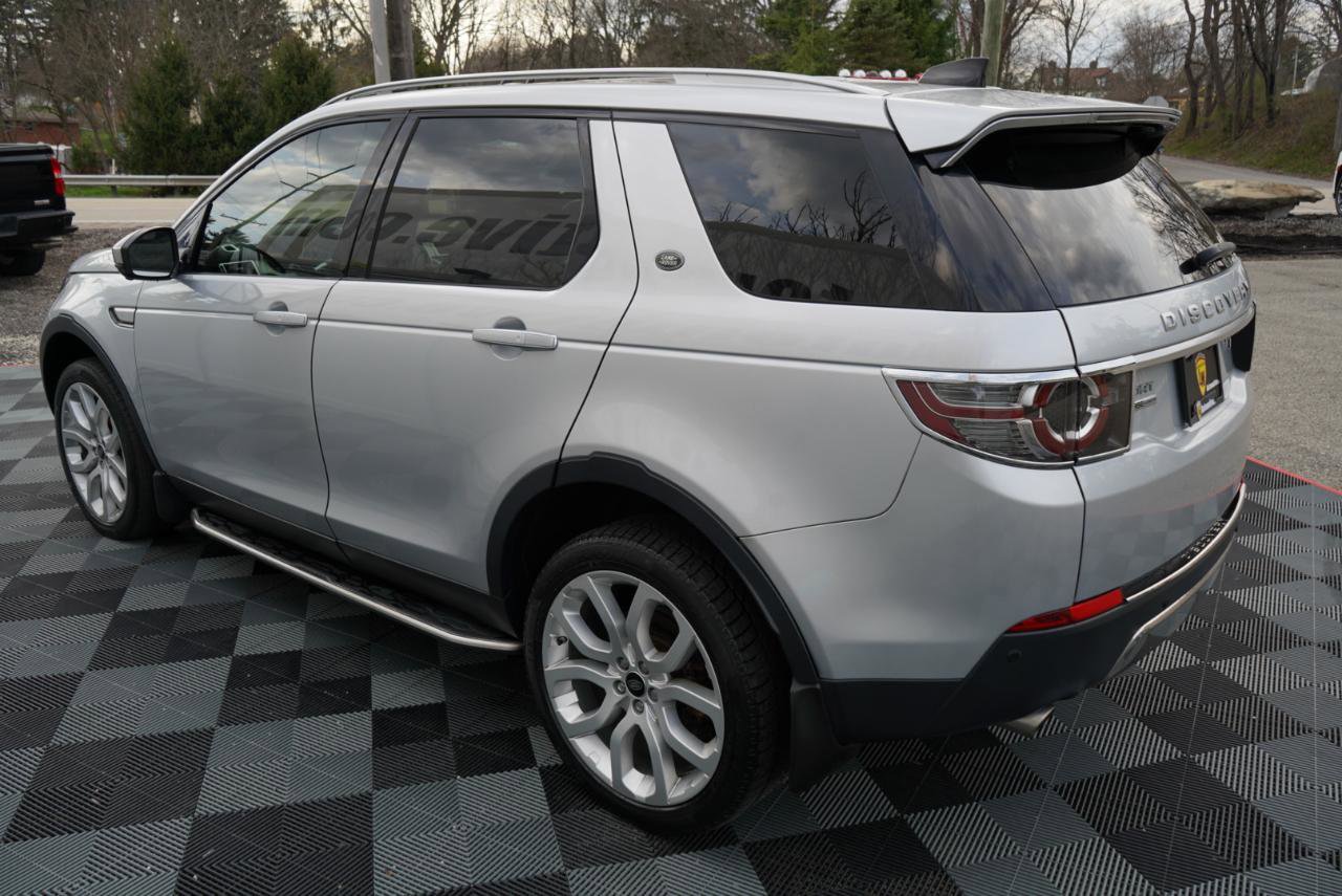 Used 2017 Land Rover Discovery Sport HSE Luxury image 9