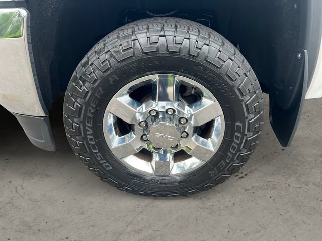 Used 2018 GMC Sierra 3500 SLE w/ SLE Preferred Package AWD/4WD image 9