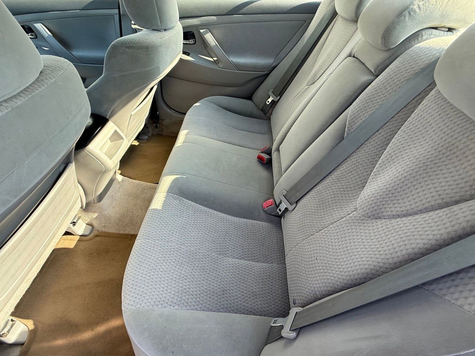 Used 2011 Toyota Camry LE w/ LE Extra-Value Pkg image 26