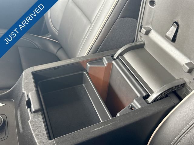 Used 2023 Chevrolet Traverse Premier w/ LPO, Floor Liner Package image 21