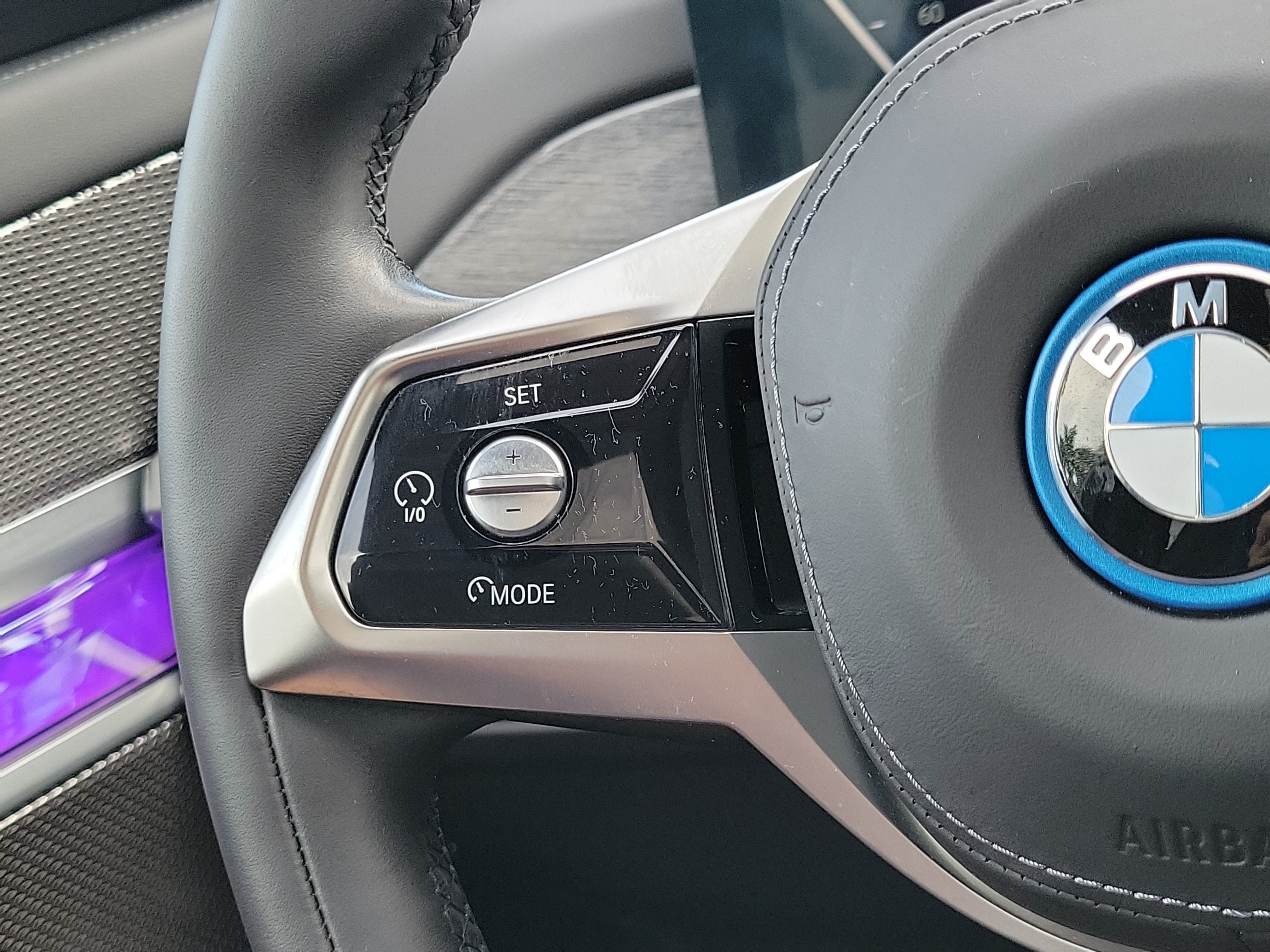 Certified 2023 BMW i7 xDrive60 AWD/4WD image 20