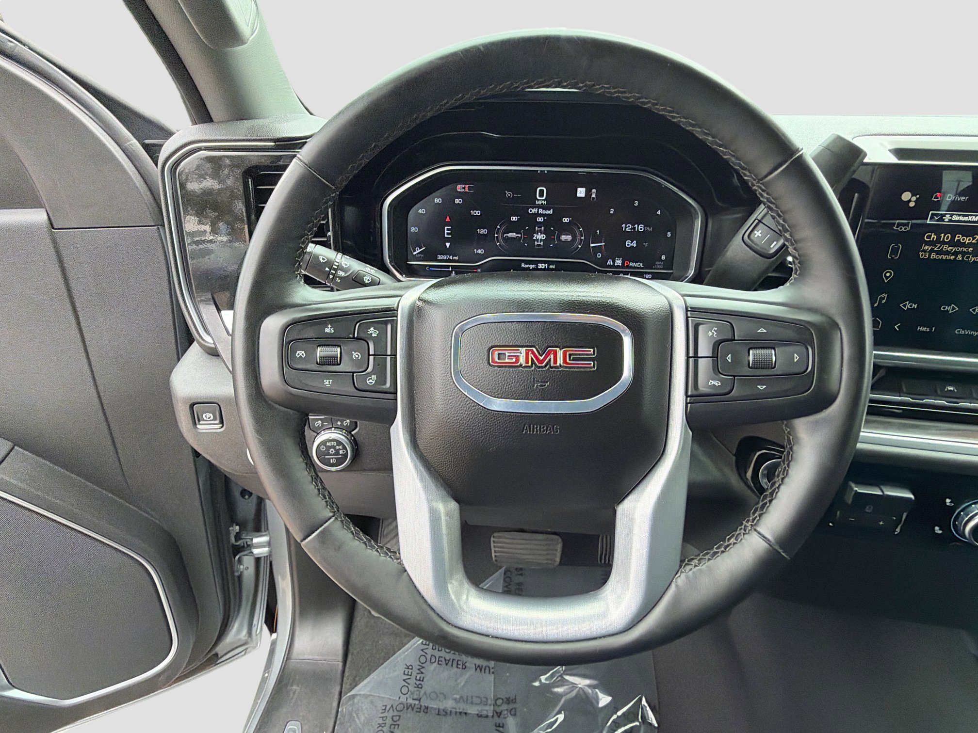 Used 2025 GMC Sierra 1500 SLT image 37