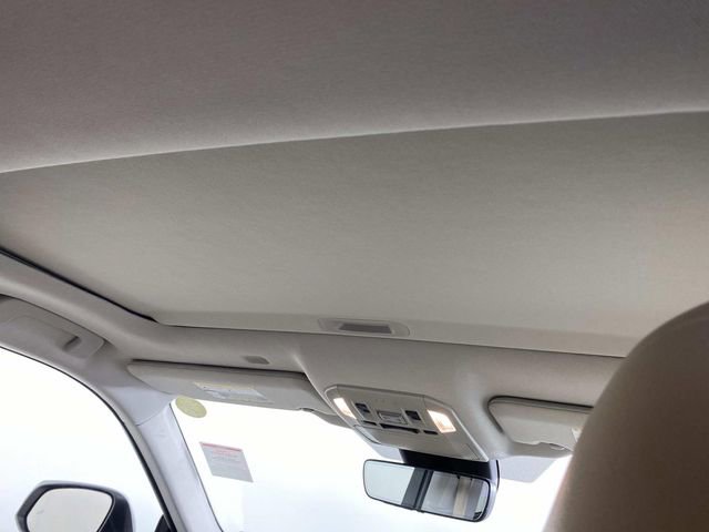 Used 2021 Toyota Highlander XLE image 14