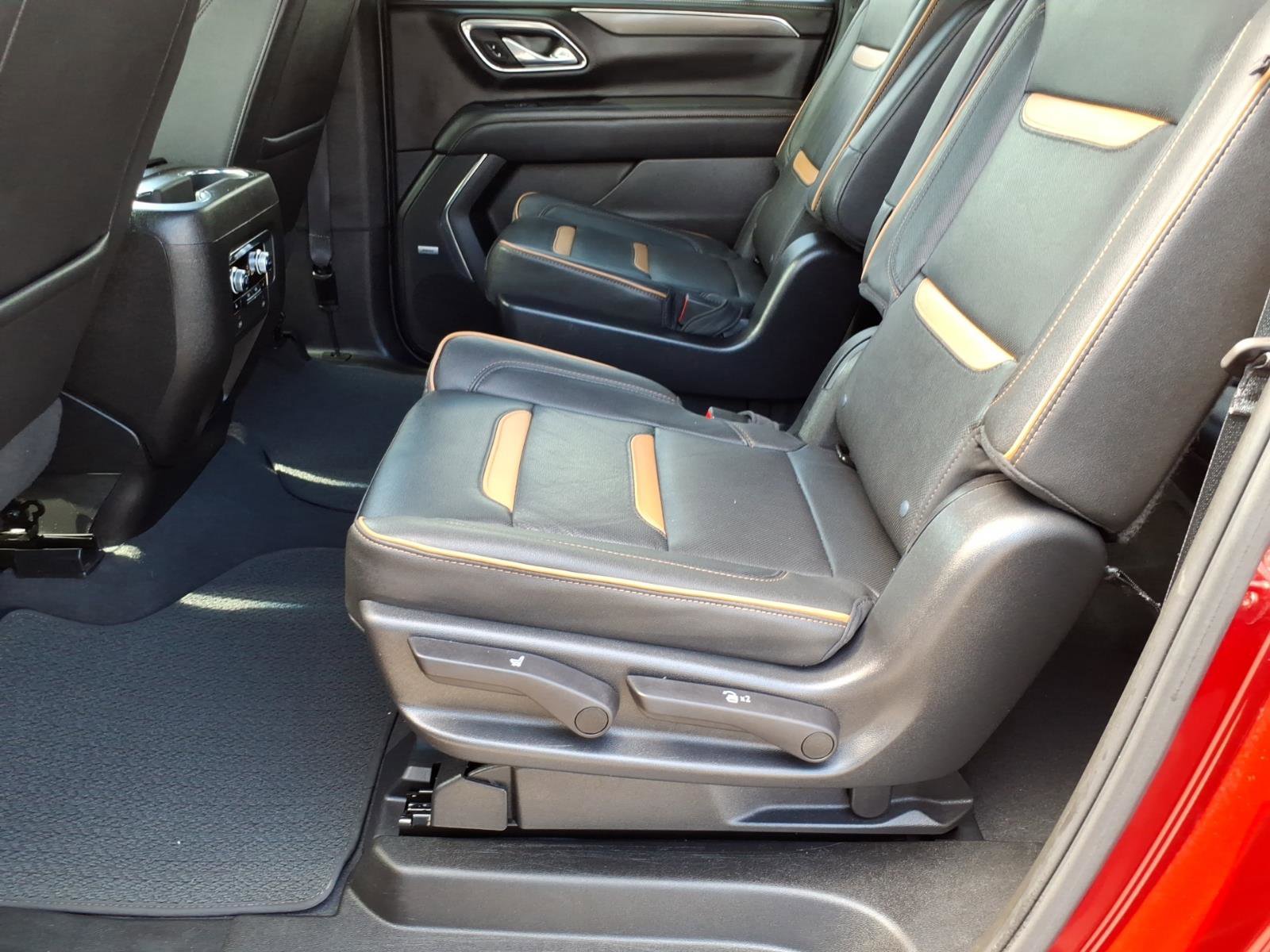 Used 2023 GMC Yukon XL AT4 w/ AT4 Premium Package image 15