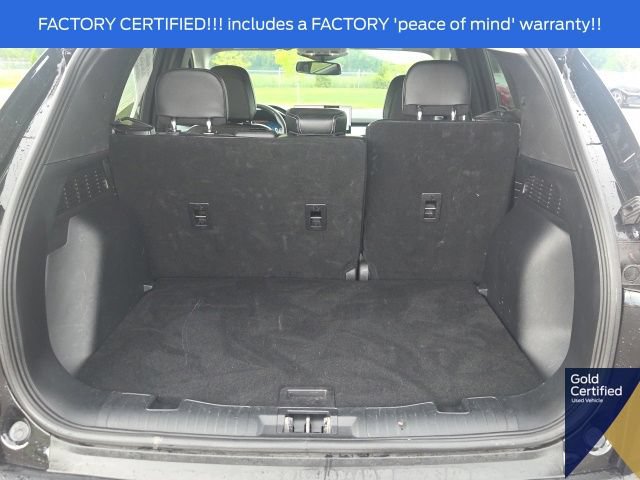 Certified 2025 Ford Escape Platinum AWD/4WD image 14