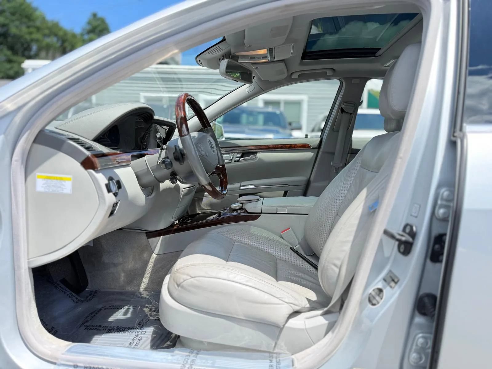 Used 2013 Mercedes-Benz S 550 4MATIC image 9