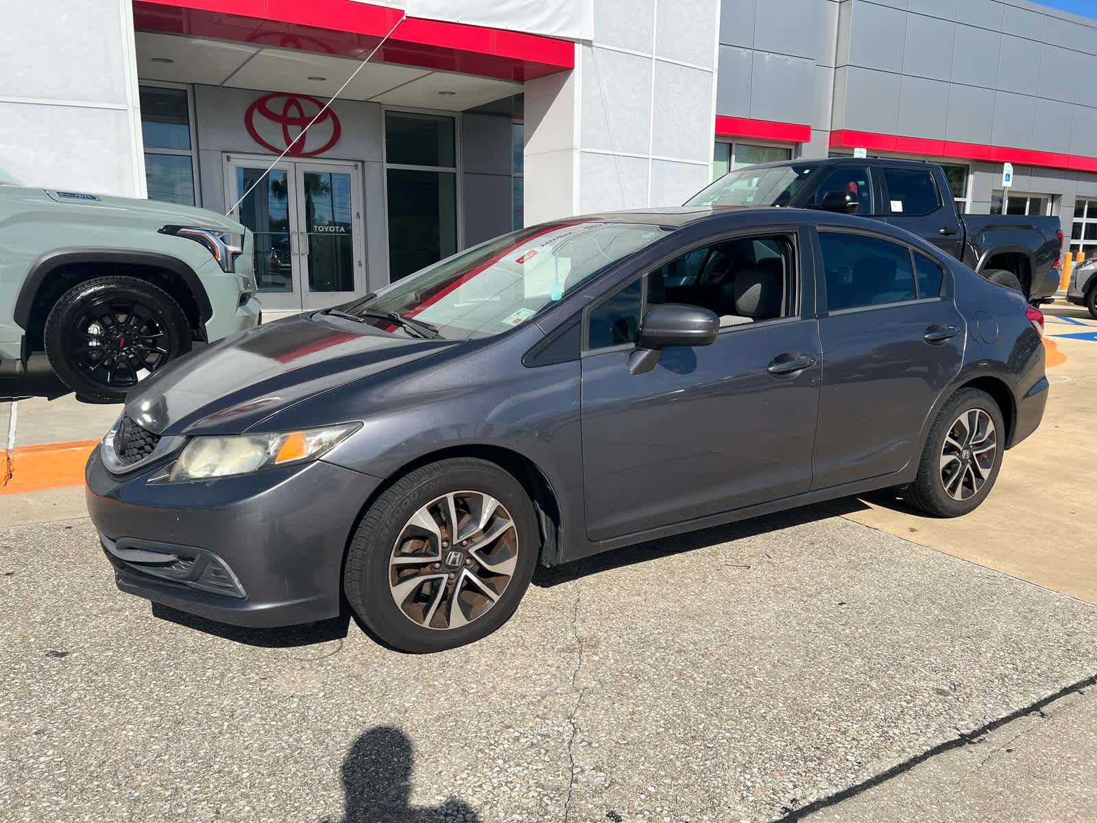 Used 2014 Honda Civic EX image 2