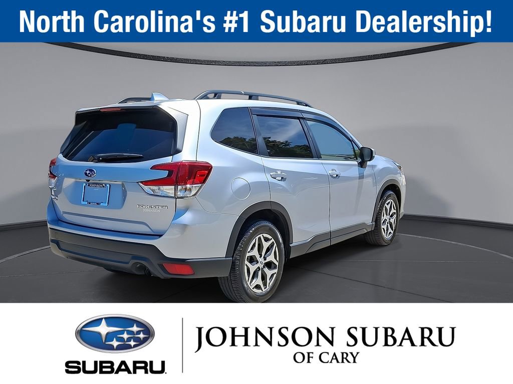 Used 2022 Subaru Forester Premium AWD/4WD image 27