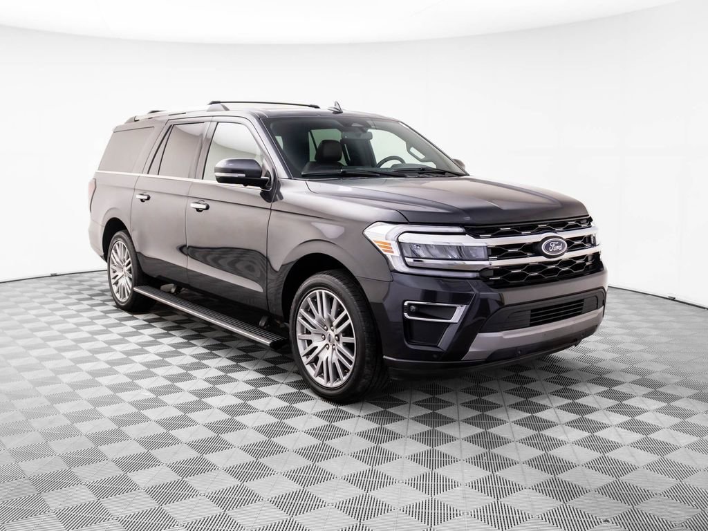 Used 2024 Ford Expedition Max Limited image 7