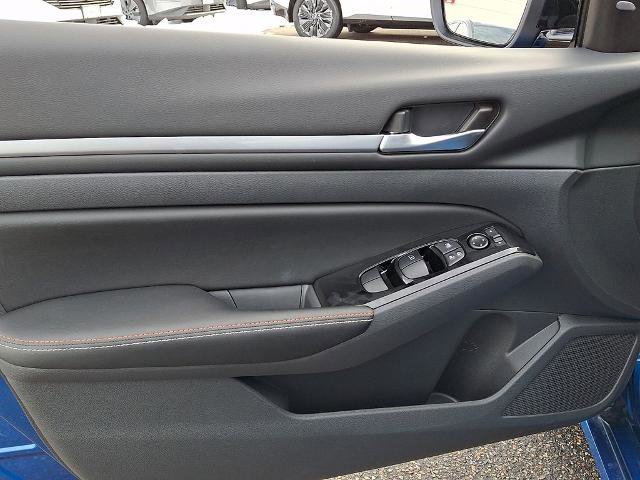 Certified 2025 Nissan Altima 2.5 SR w/ SR Premium Package image 14