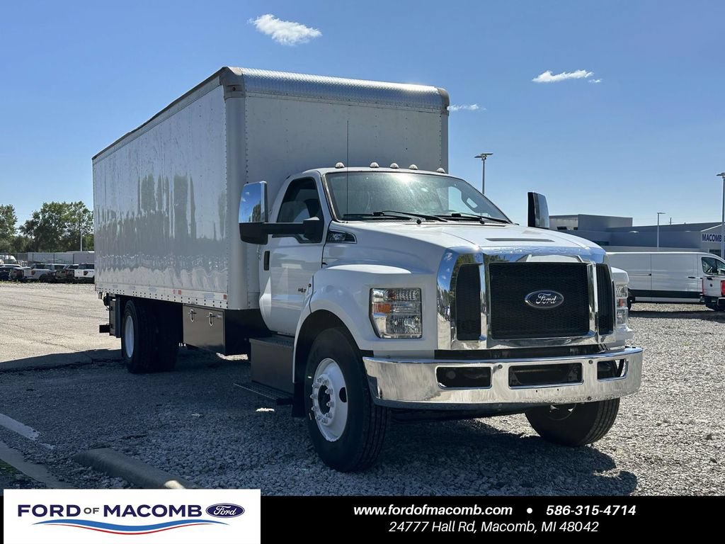 Used 2021 Ford F650 2WD Regular Cab Super Duty image 1