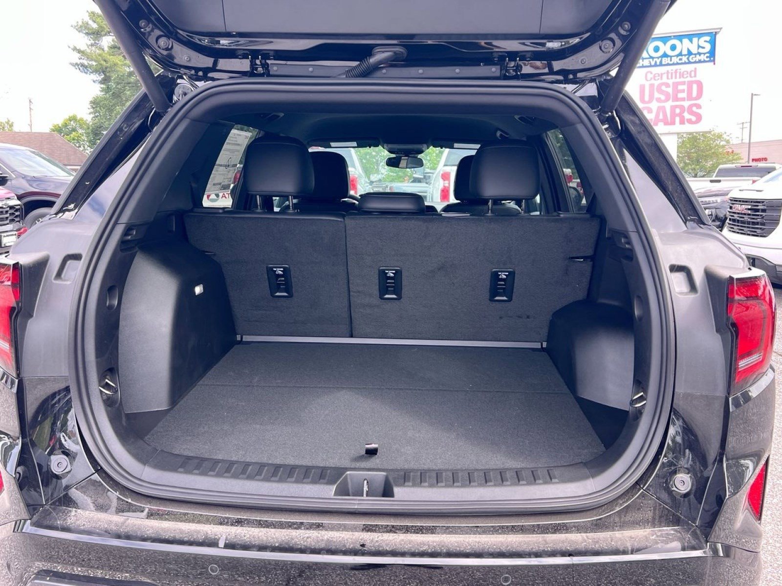 New 2026 GMC Terrain AT4 image 23