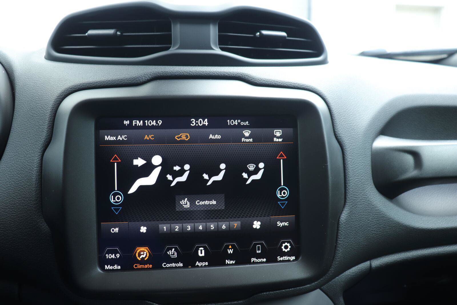 Used 2023 Jeep Renegade Limited w/ Sun/Sound Group AWD/4WD image 32