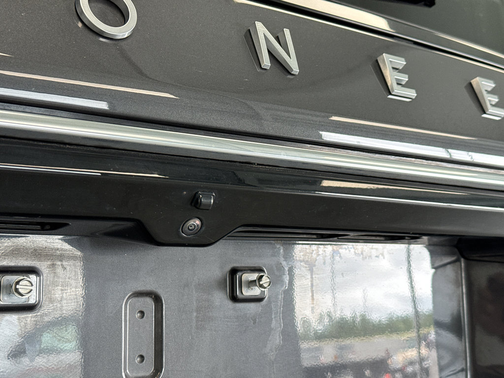 Used 2024 Jeep Wagoneer Series II image 41