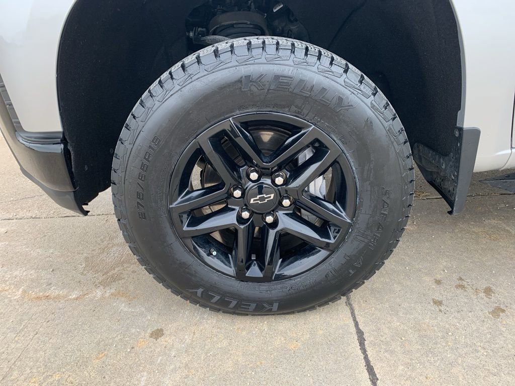 Used 2021 Chevrolet Silverado 1500 LT Trail Boss w/ Convenience Package II image 26