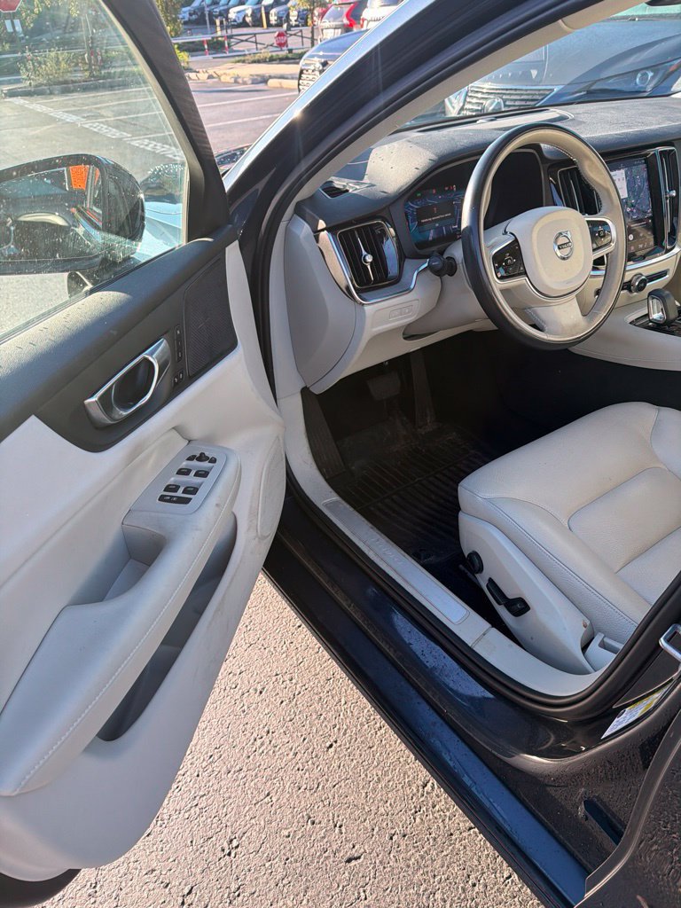 Certified 2024 Volvo S60 T8 Plus w/ Climate Package AWD/4WD image 11