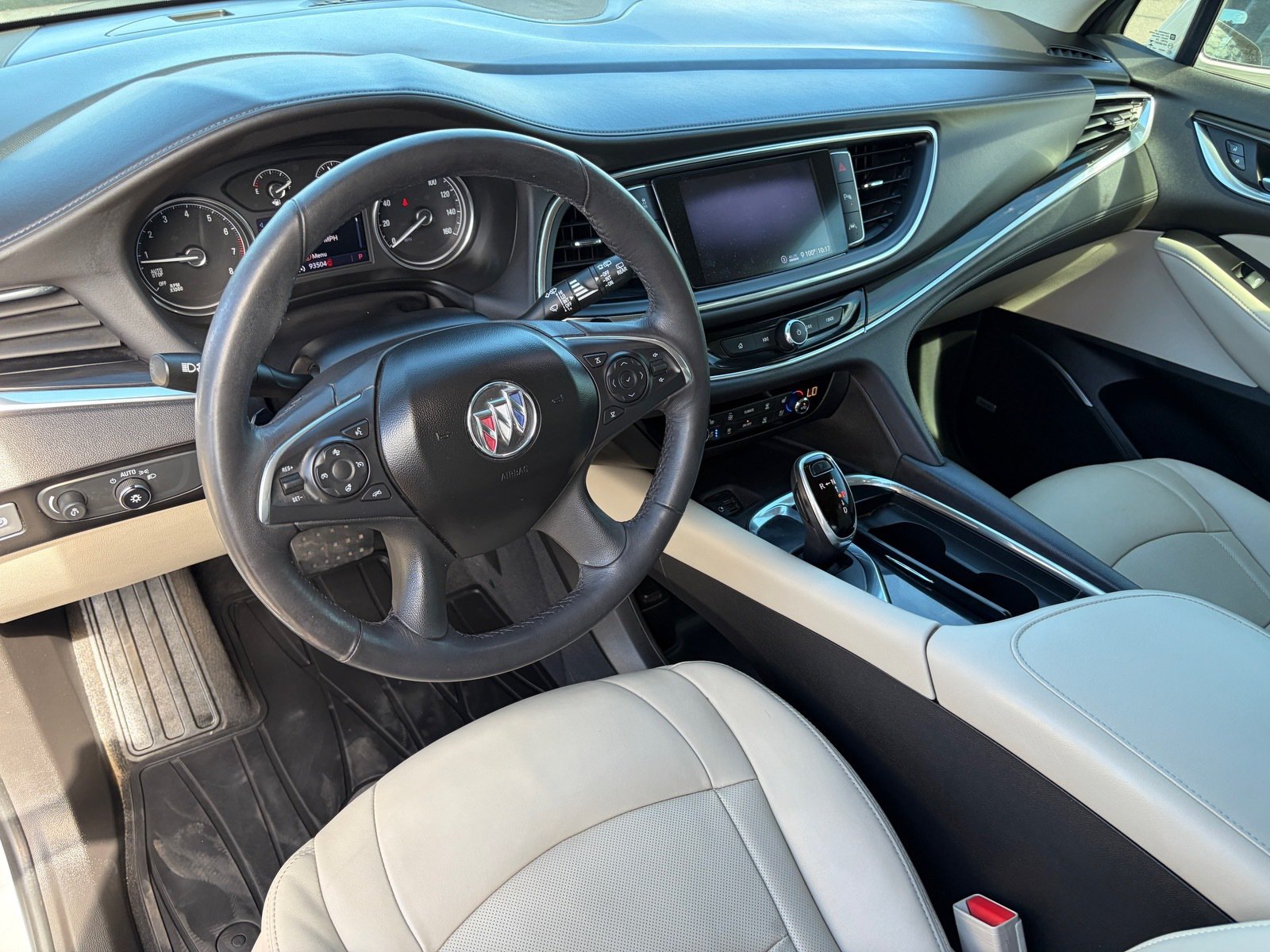 Used 2020 Buick Enclave Premium w/ Surround and Sites Package FWD image 16