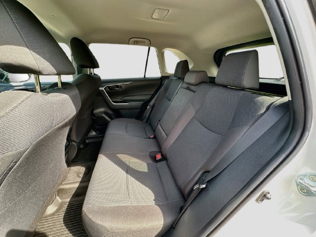 Certified 2023 Toyota RAV4 LE AWD/4WD image 22